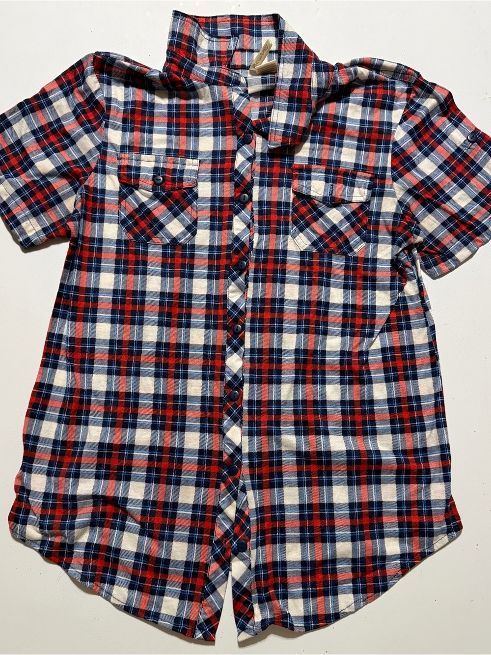 Womans Red, Navy & White Plaid Short-Sleeve Button-Down Shirt